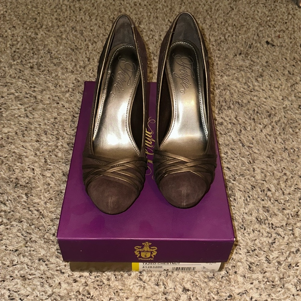 Chestnut heels by Fergie!